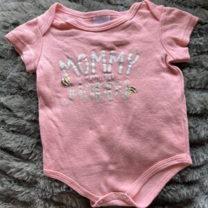 Peach short sleeve clip vest