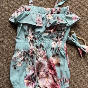 Tiny necessities floral suite